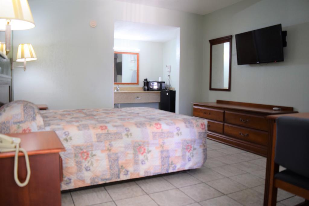 Liberty Inn Waynesboro Eksteriør billede