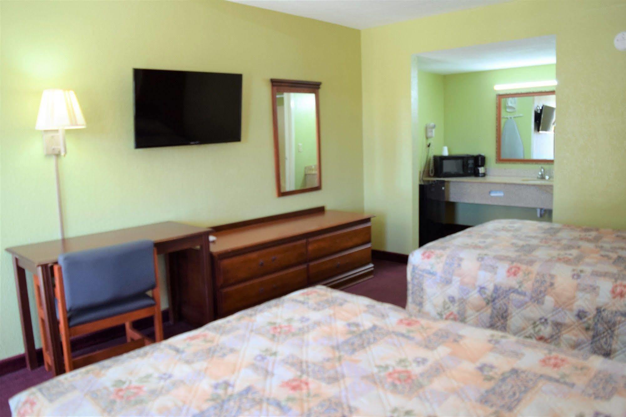 Liberty Inn Waynesboro Eksteriør billede